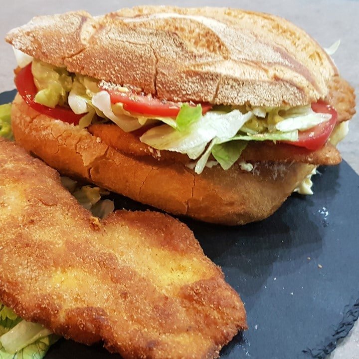 SANDWICH WITH CUTLET - 5,00 €